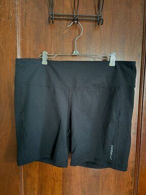 Brooks Bike Shorts, Size XL, Black